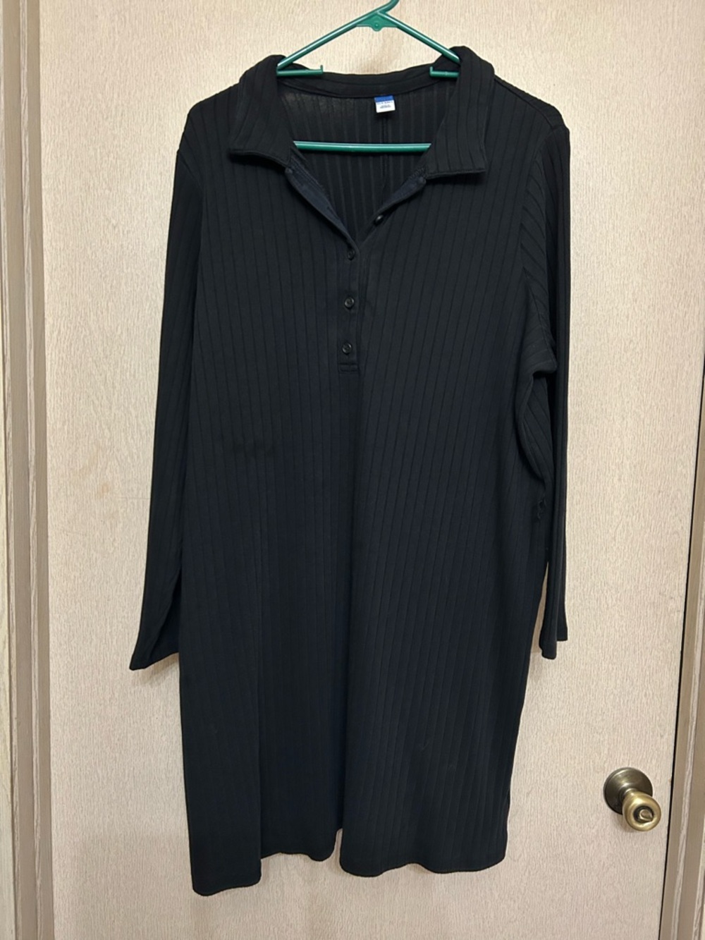 Old Navy Black Long Sleeved Mini Dress - Size XXL